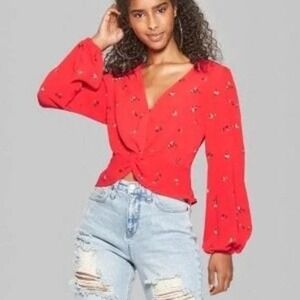 Wild Fable Womens Red Floral V-Neck Front Twist Long Sleeve Peplum Blouse Top